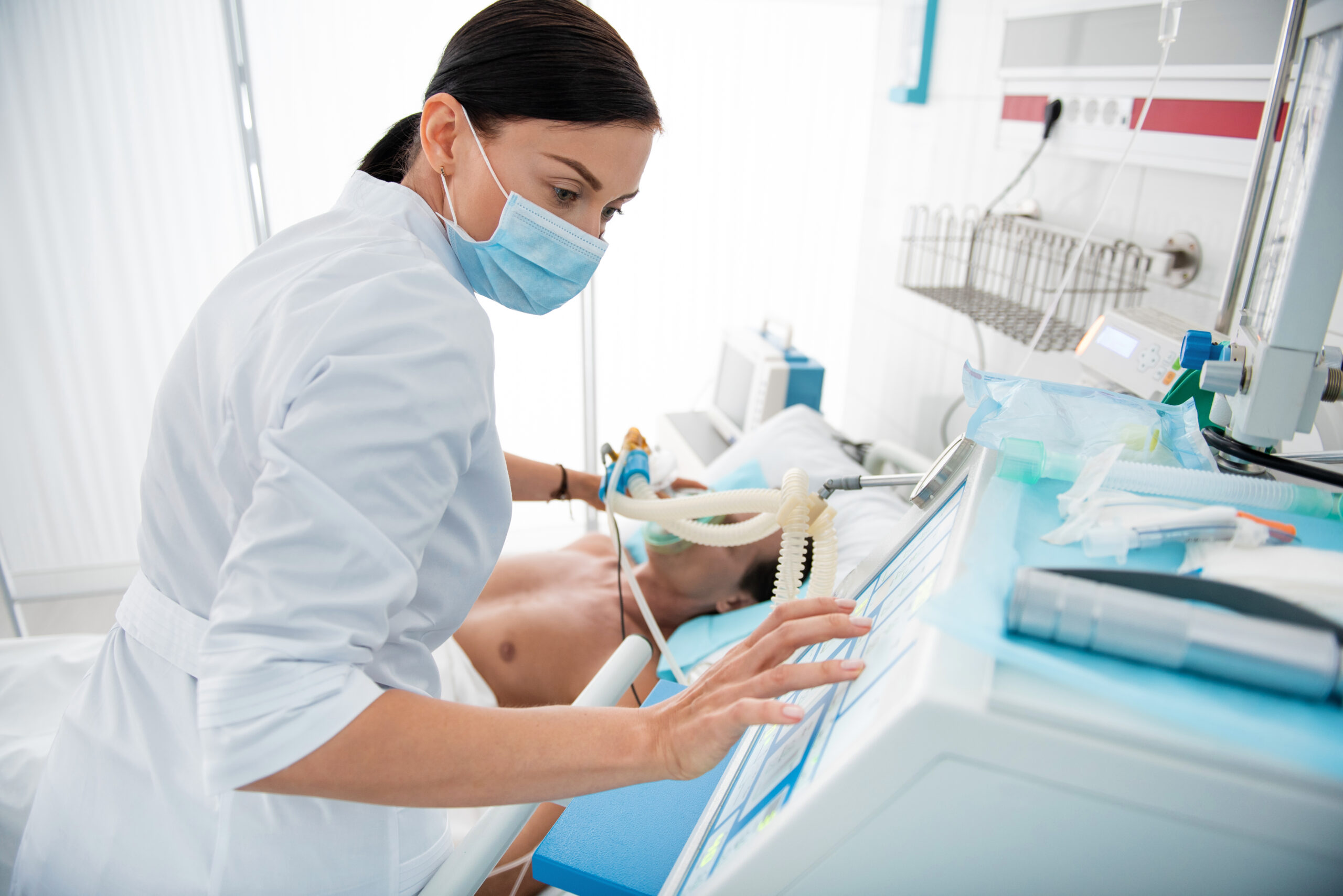 Optimizing ventilation and oxygenation via a ventilator – medical provider programing ventilation.